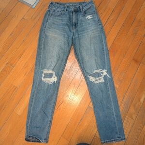 American eagle Mom jeans